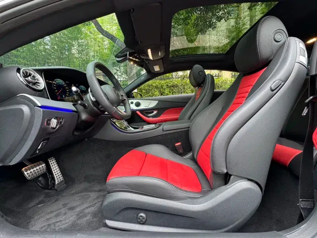 Mercedes-Benz E-Class — Фото автомобиля 8
