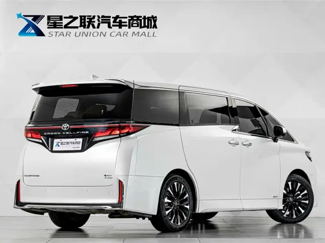 Toyota Vellfire — Фото автомобиля 5