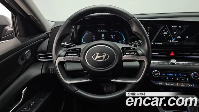 Hyundai Avante CN7 — Фото автомобиля 19
