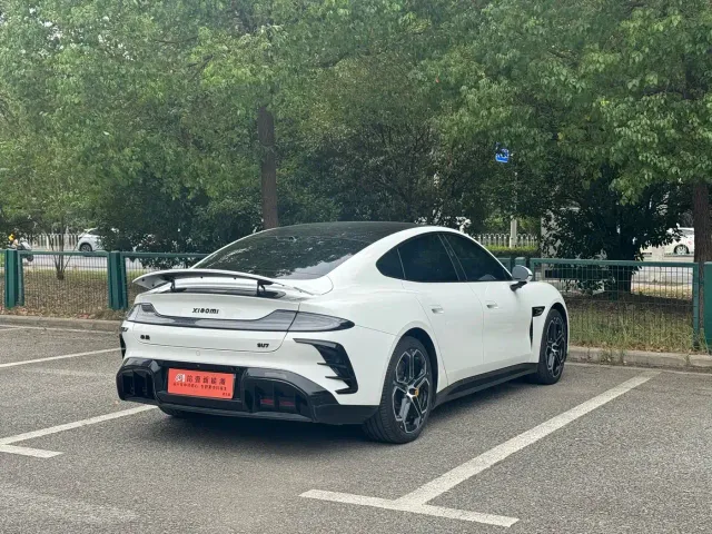 Xiaomi SU7 — Фото автомобиля 5
