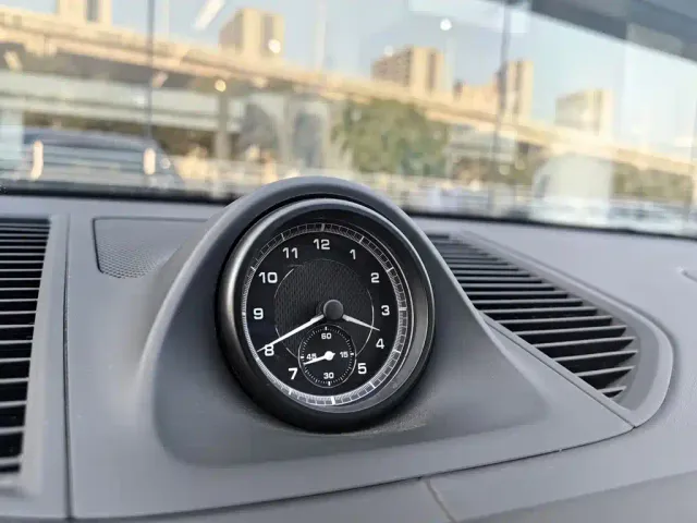 Porsche Macan — Фото автомобиля 17
