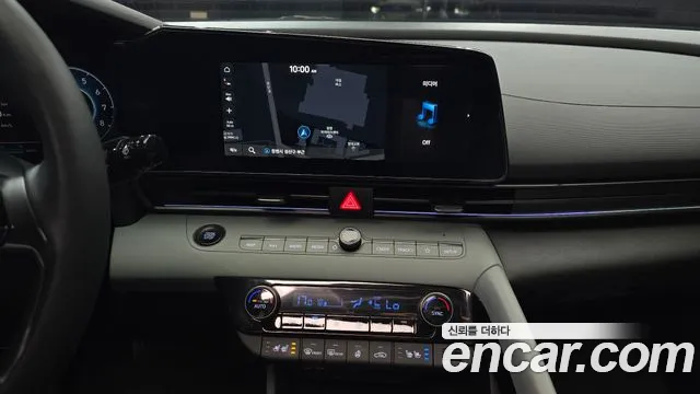 Hyundai Avante CN7 — Фото автомобиля 14