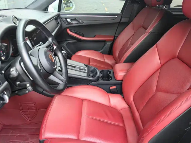 Porsche Macan — Фото автомобиля 4