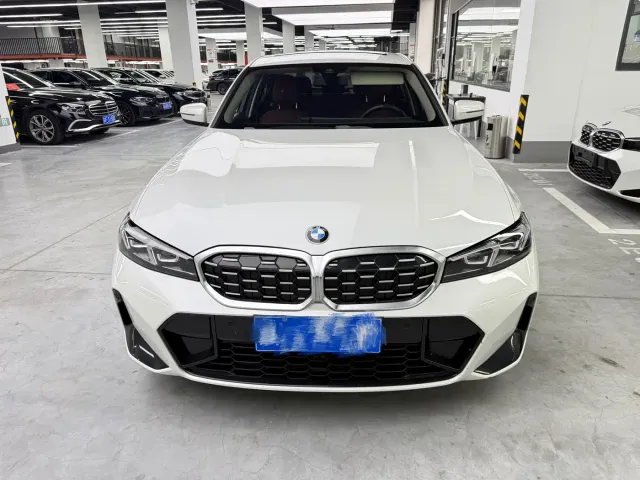 BMW 3 Series — Фото автомобиля 2