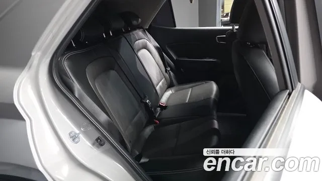 Hyundai Venue Venue 1.6 Smart — Фото автомобиля 12