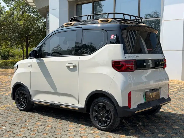 Wuling Hongguang Mini EV — Фото автомобиля 6