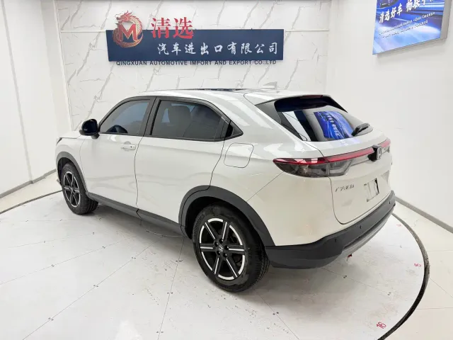 Honda Vezel — Фото автомобиля 4