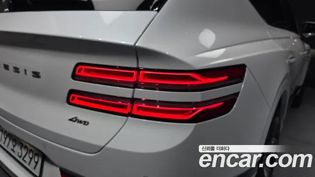 Genesis GV80 — Фото автомобиля 8