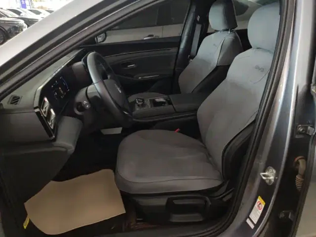 BYD Qin L — Фото автомобиля 14