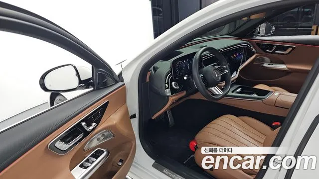 Mercedes-Benz E-Class W214 — Фото автомобиля 15