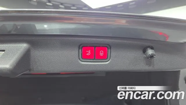 Mercedes-Benz C-Class — Фото автомобиля 17