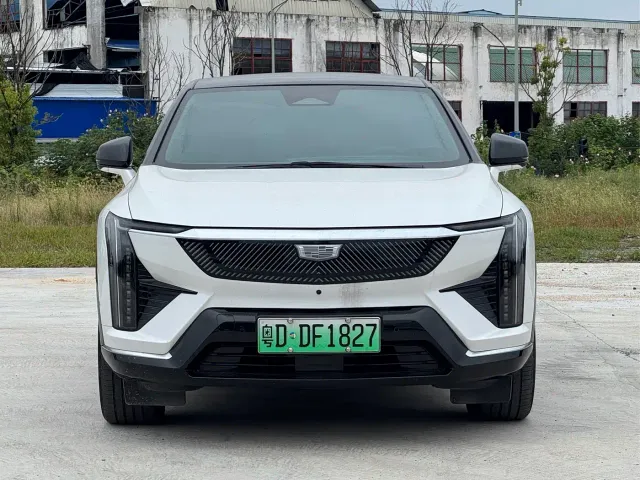 Cadillac Optiq — Фото автомобиля 2