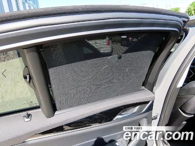 BMW 5 Series G30 — Фото автомобиля 16