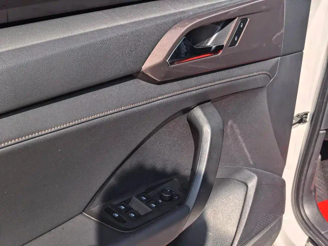 Volkswagen Tharu — Фото автомобиля 10