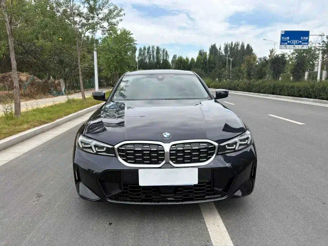 BMW 3 Series — Фото автомобиля 2