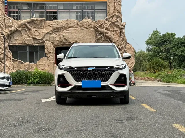 Changan X7 Plus — Фото автомобиля 2