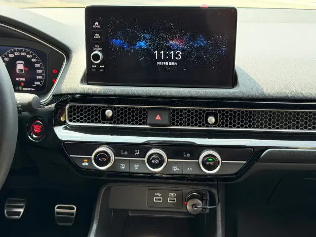 Honda Civic — Фото автомобиля 16