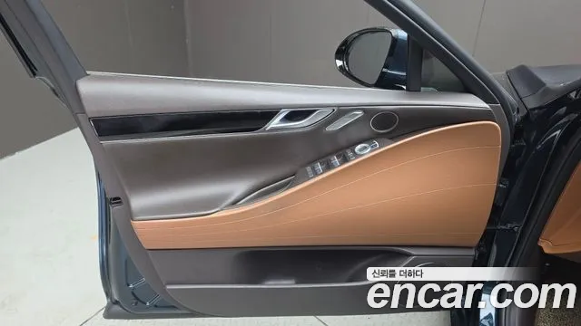 Genesis G80 RG3 — Фото автомобиля 13