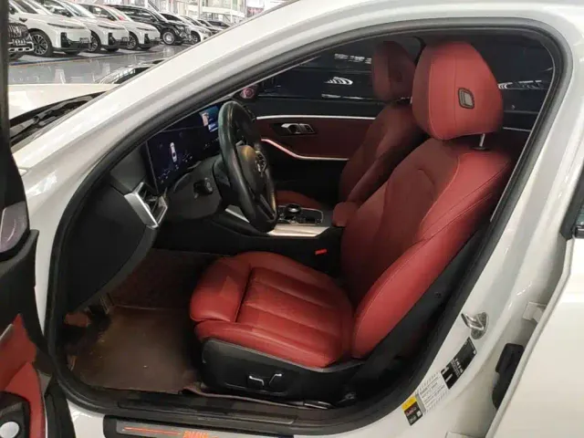 BMW i3 — Фото автомобиля 14