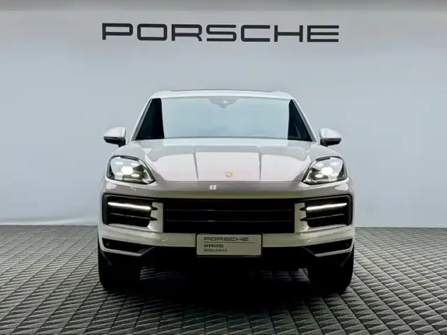 Porsche Cayenne — Фото автомобиля 2