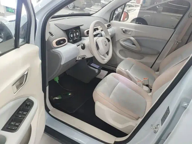 Leapmotor T03 — Фото автомобиля 15