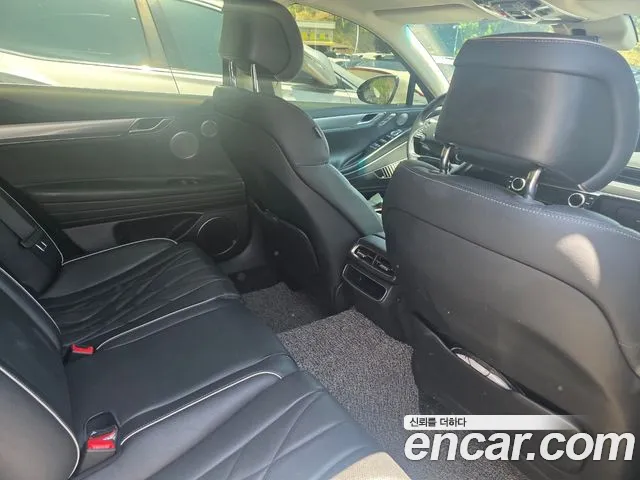 Genesis G80 RG3 — Фото автомобиля 10