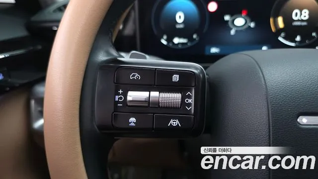 Hyundai Grandeur Grandeur (GN7) 2.5 Бензин 2WD — Фото автомобиля 16