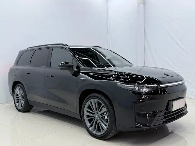 Leapmotor C16 — Фото автомобиля 3
