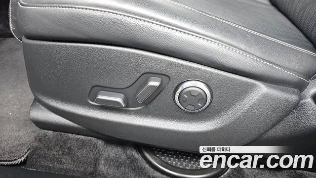 Genesis GV80 2.5T Бензин AWD — Фото автомобиля 25