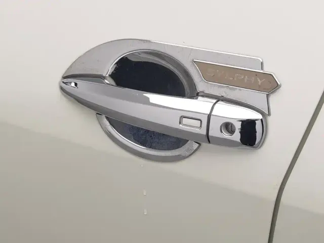 Nissan Sylphy — Фото автомобиля 18