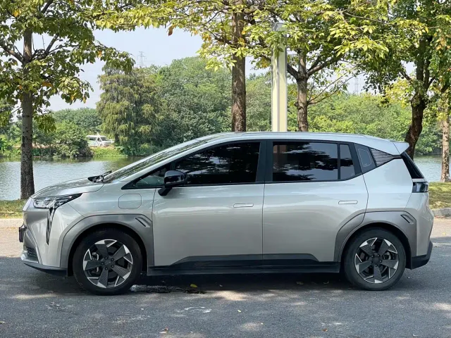 GAC Aion Y — Фото автомобиля 6