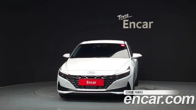 Hyundai AVANTE Avante (CN7) — Фото автомобиля 2