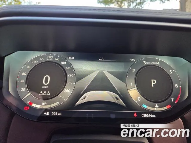 Land Rover Range Rover Sport — Фото автомобиля 16