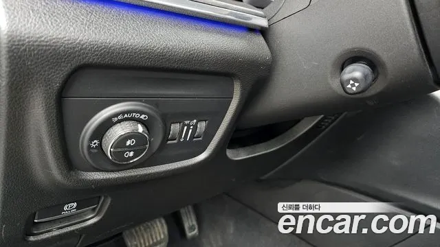 Jeep Cherokee Grand Cherokee(WL) 3.6 Overland — Фото автомобиля 21