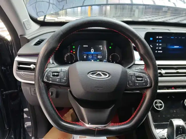 Chery Tiggo 8 — Фото автомобиля 10
