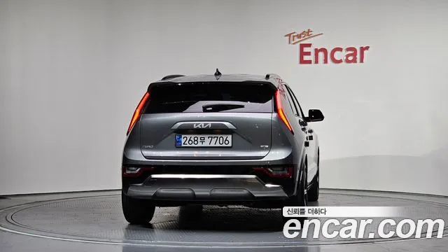 Kia Niro The All New Niro Prestige — Фото автомобиля 4