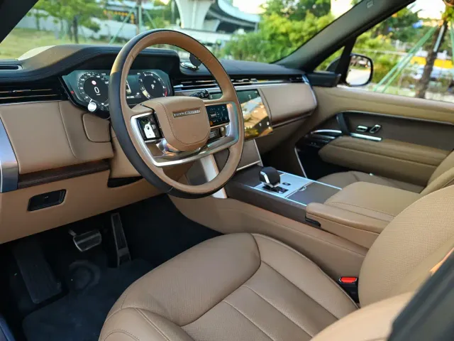 Land Rover Range Rover — Фото автомобиля 6