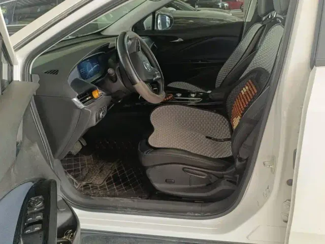 Buick Velite 6 — Фото автомобиля 9