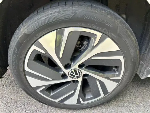 Volkswagen Bora — Фото автомобиля 12