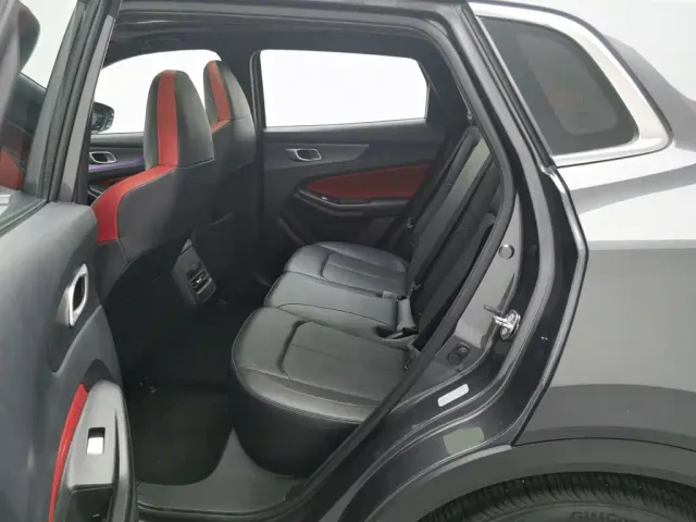 Changan CS55 Plus — Фото автомобиля 15