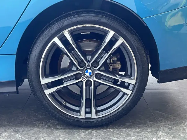 BMW 2 Series — Фото автомобиля 10