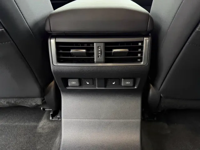 Lexus GX — Фото автомобиля 19