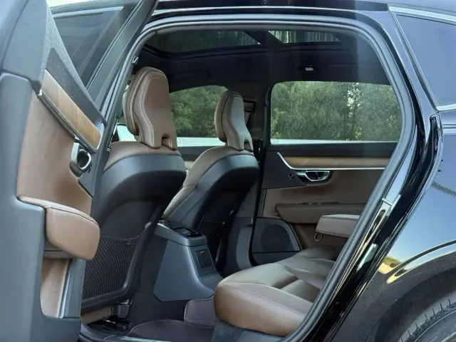 Volvo S90 — Фото автомобиля 5