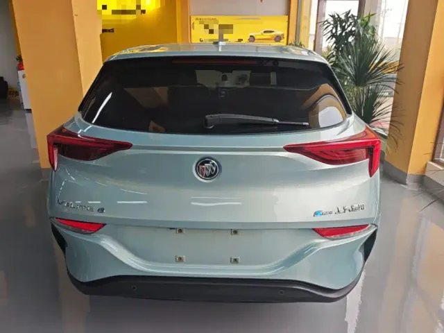 Buick Velite 6 — Фото автомобиля 5
