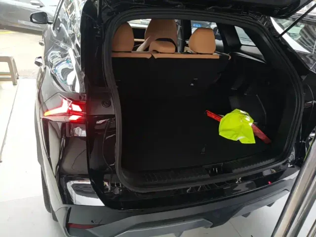 Geely Galaxy L7 — Фото автомобиля 18