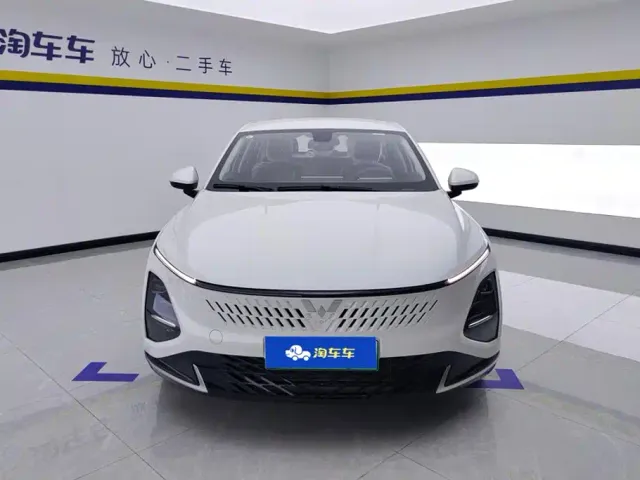 Wuling Starlight — Фото автомобиля 2
