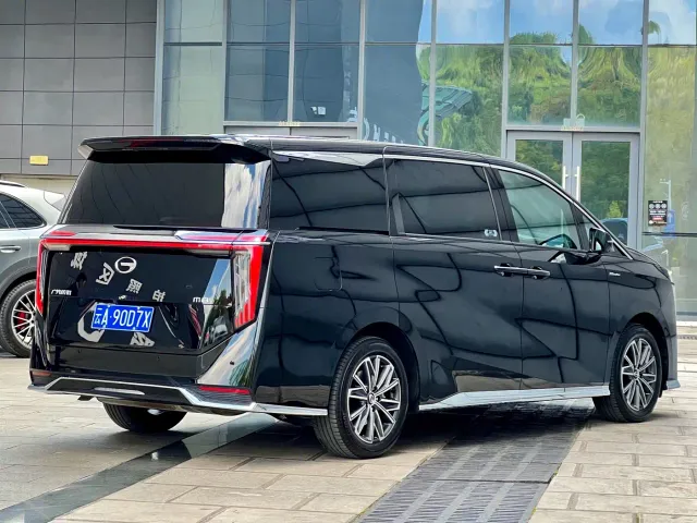 GAC Trumpchi M8 — Фото автомобиля 6