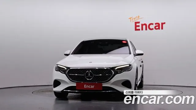 Mercedes-Benz E-Class W214 — Фото автомобиля 3