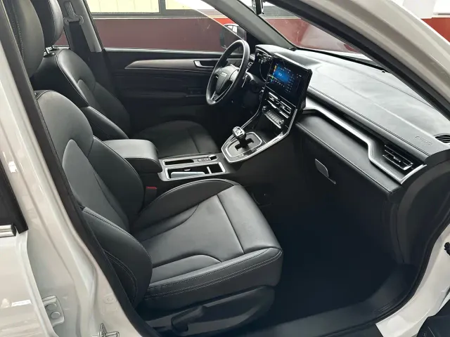 Haval M6 — Фото автомобиля 15