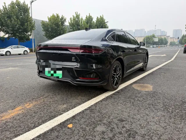 BYD Han — Фото автомобиля 6